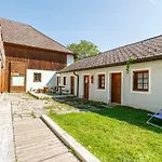 & 3* Au an der Donau