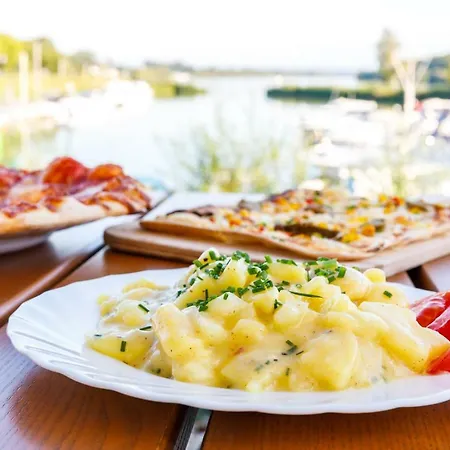 Pensjonat & Au an der Donau