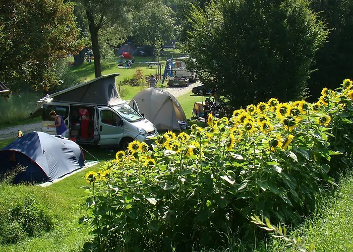 & 3* Au an der Donau