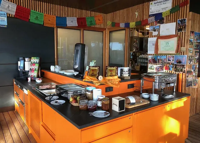 & 3* Au an der Donau