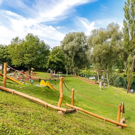 Guest house Camping & 3*